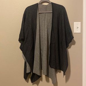 Lululemon sweater cape